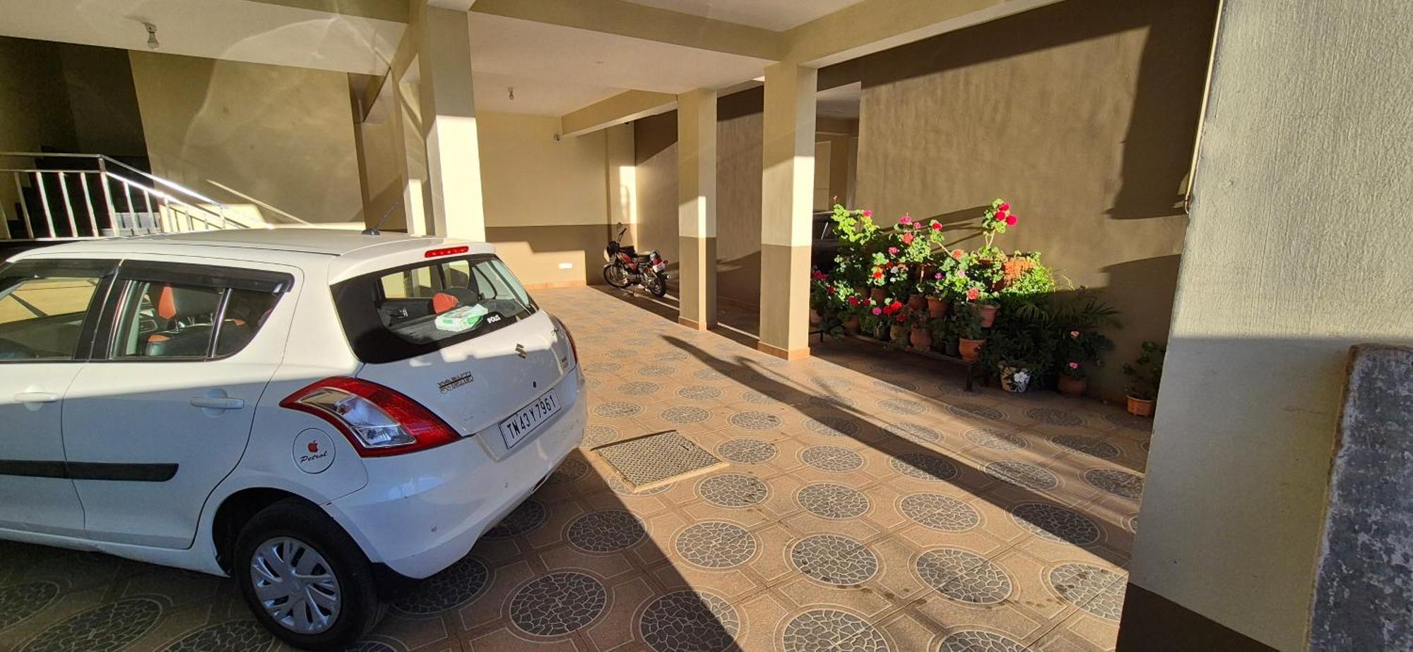 Karpagam Residency Apartment อูตี ภายนอก รูปภาพ